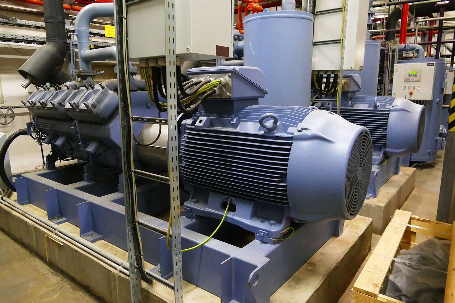 Ammonia vaporization systems